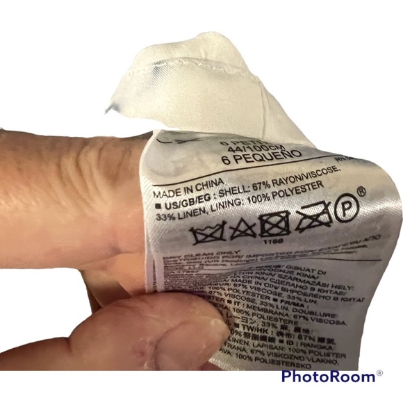 A Banana Republic colourful skirt in size 6 petite - Picture 7 of 9